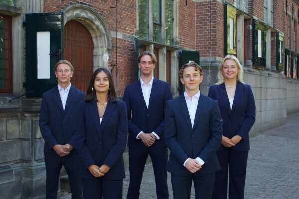 board 2025 group photo